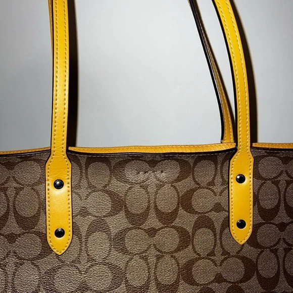 Coach Signature City Tote Bag in Light Khaki Multi 5696 - Picture 7 of 15